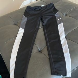 Girls Nike Leggings size large